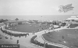 Bowling Green And Pier Entrance 1931, Teignmouth