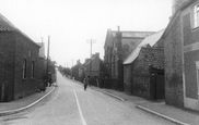 c.1955, Ten Mile Bank