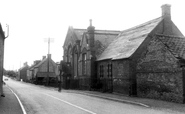 c.1955, Ten Mile Bank