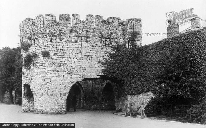 Photo of Tenby, Five Arches c.1925