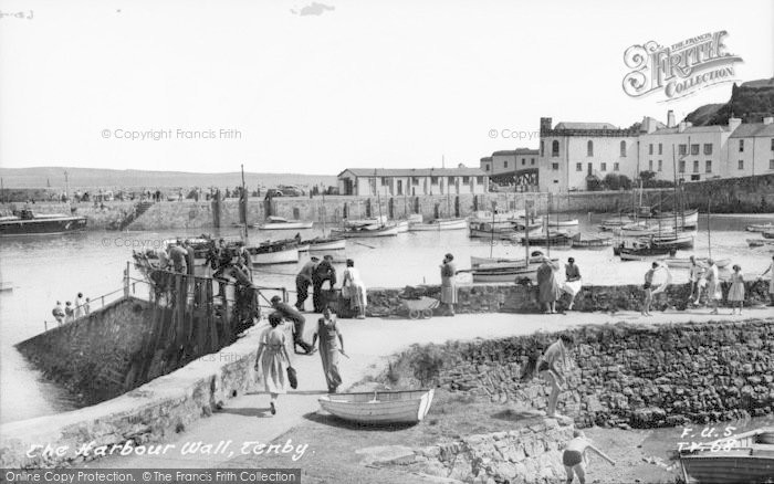 Photo of Tenby, Harbour Wall c.1950