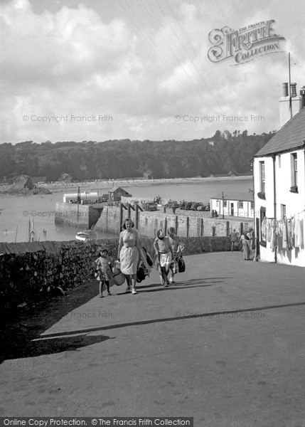 Photo of Tenby, Road To The Harbour 1950