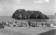 St Catherine's Island 1950, Tenby