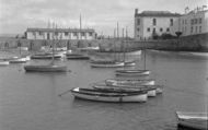 The Harbour 1950, Tenby