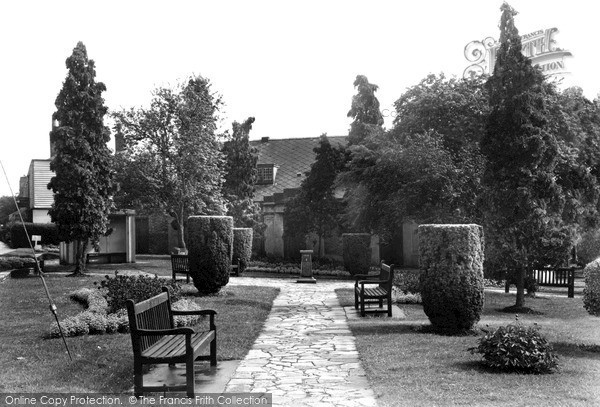 Photo of Tenterden, East Cross Gardens c.1955