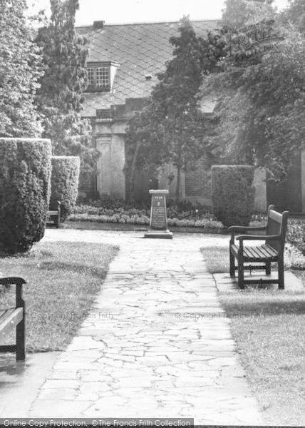 Photo of Tenterden, East Cross Gardens c.1955