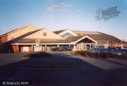 The Leisure Centre 2004, Tenterden