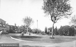 The Memorial Gardens c.1960, Tenterden