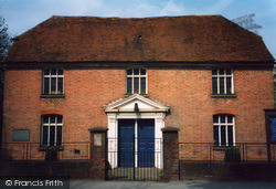 Unitarian Church 2004, Tenterden