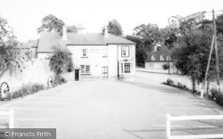 Raleigh Arms c.1960, Terling
