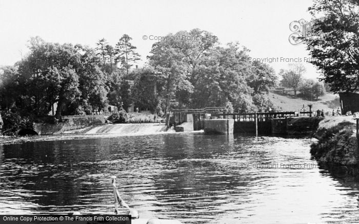 Photo of Teston, The Lock And Weir c.1955