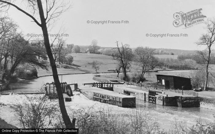 Photo of Teston, The Lock And Weir c.1955