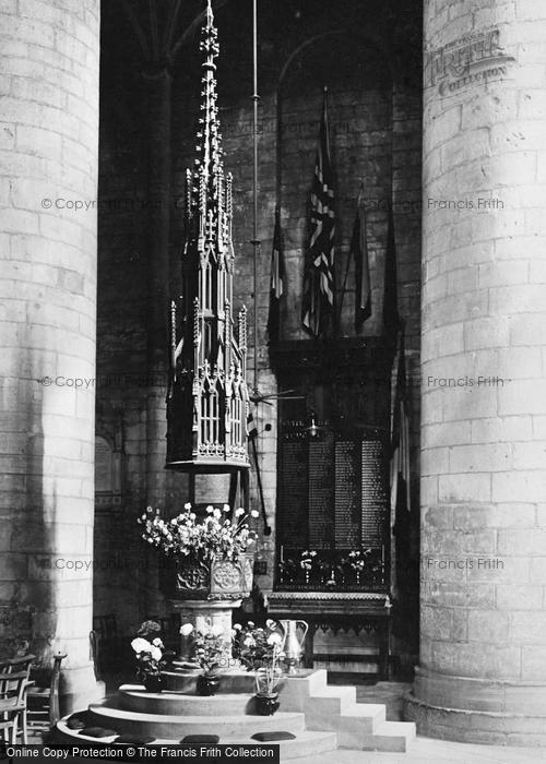 Photo of Tewkesbury, Abbey, Font And War Memorial 1923