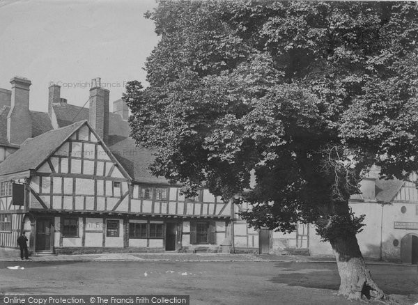 Photo of Tewkesbury, Bear Inn 1891