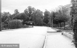 Gloucester Road c.1955, Tewkesbury
