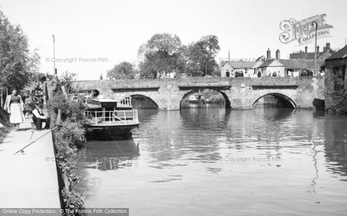 Photo of Tewkesbury, King John's Bridge c.1955