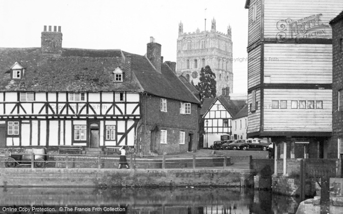 Photo of Tewkesbury, Mill Bank c.1955