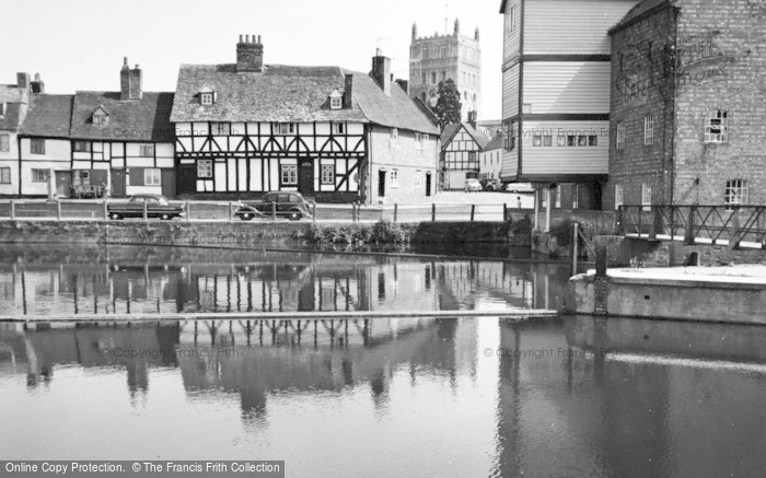 Photo of Tewkesbury, Mill Bank c.1965