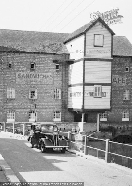 Photo of Tewkesbury, Mill Bank, The Mill c.1960