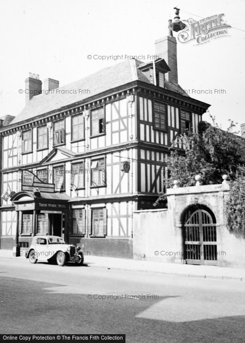 Photo of Tewkesbury, Tudor House Hotel c.1946