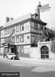 Tudor House Hotel c.1946, Tewkesbury