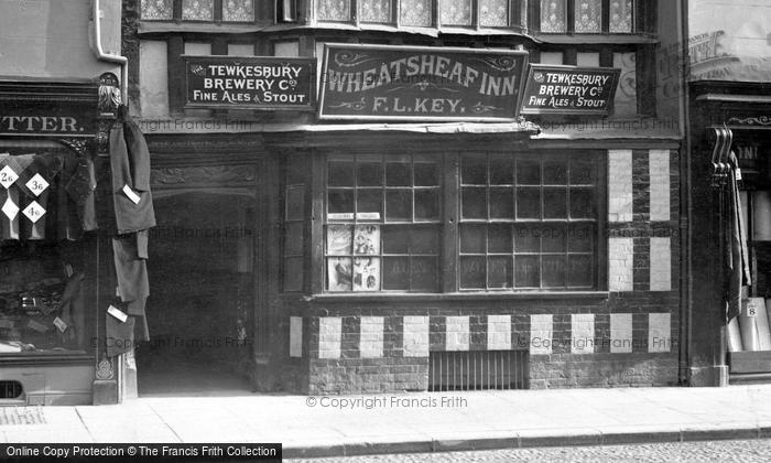 Photo of Tewkesbury, Wheatsheaf Inn c.1890