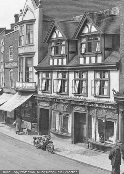 Photo of Tewkesbury, Ye Olde Willow, Church Street 1923