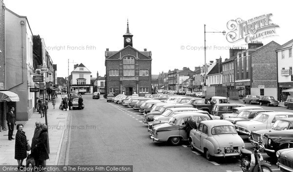 Photo of Thame, Lower High Street c.1965