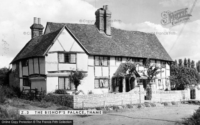 Photo of Thame, The Bishop's Palace c.1955