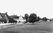Giggs Hill Green c.1960, Thames Ditton