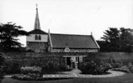 St Nicholas' Church c.1960, Thames Ditton
