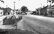 Broadway c.1960, Thatcham