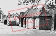 Broadway, The Public Coveniences c.1960, Thatcham