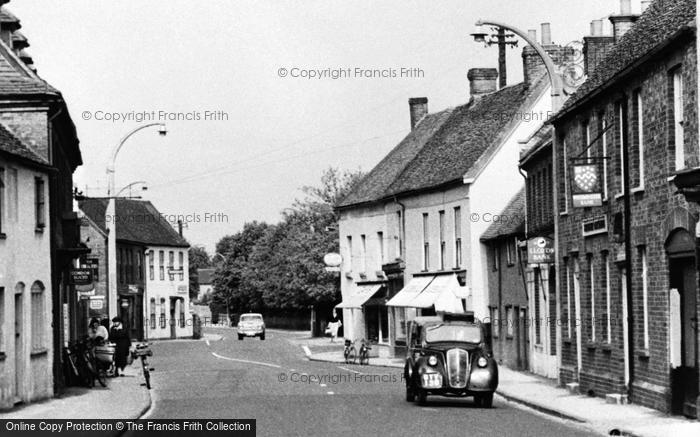 Photo of Thatcham, High Street c.1955
