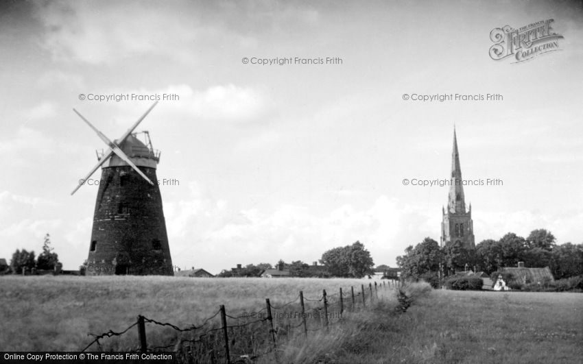 Thaxted, the Windmill and Church c1950