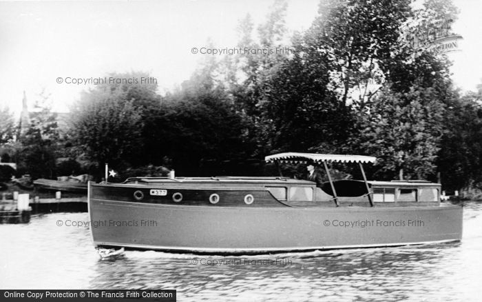 Photo of The Broads, Golden Swallow c.1930