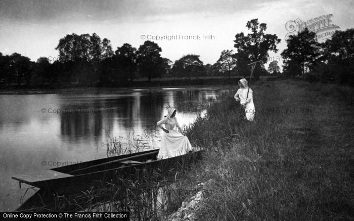 Photo of The Broads, Ladies In Bonnets c.1900
