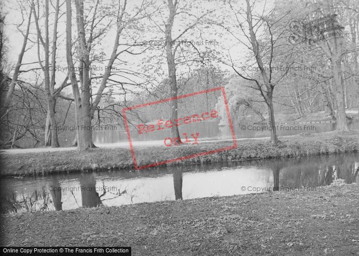 Photo of The Hague, The House In The Wood, Grounds 1938