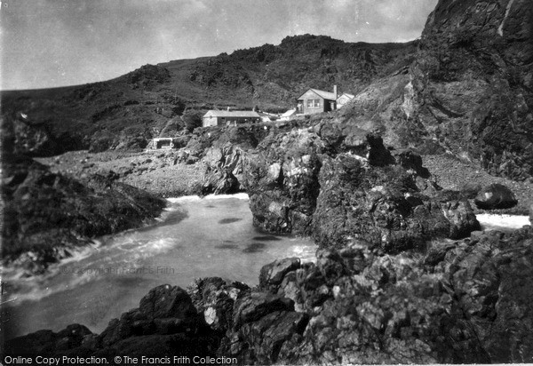 Photo of The Lizard, Beach Head, Kynance Cove c.1933