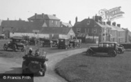 The Cars On The Green 1927, Lizard