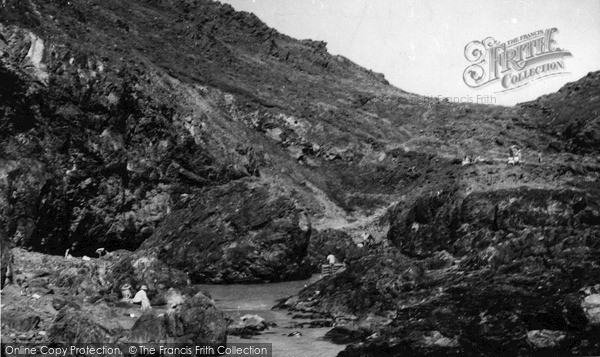 Photo of The Lizard, Kynance Cove Bathing Place c.1950