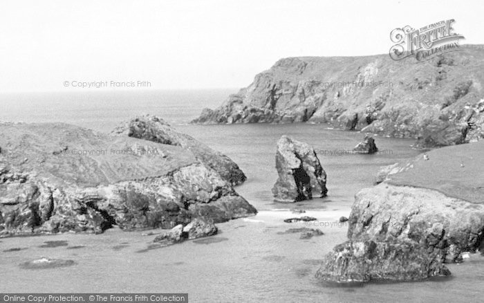 Photo of The Lizard, Kynance Cove c.1950