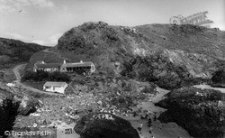 The Kynance Cove c.1960, Lizard