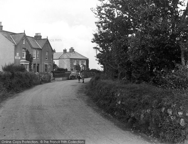 Photo of The Lizard, Road To The Cove 1927