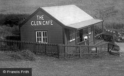 The The Glen Cafe 1927, Lizard