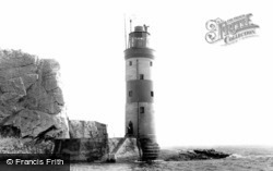 Lighthouse c.1955, The Needles