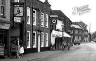 The Falcon Inn, High Street c.1955, Theale