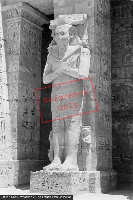 Photo of Thebes, Osiride Statue Rameses III, Medinet Habu 2004