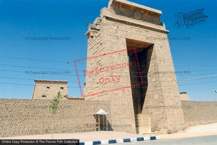 Photo of Thebes, Sculptal Gateway 2004