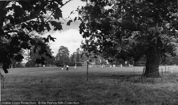 Photo of Thelwall, Chaigeley School c.1955